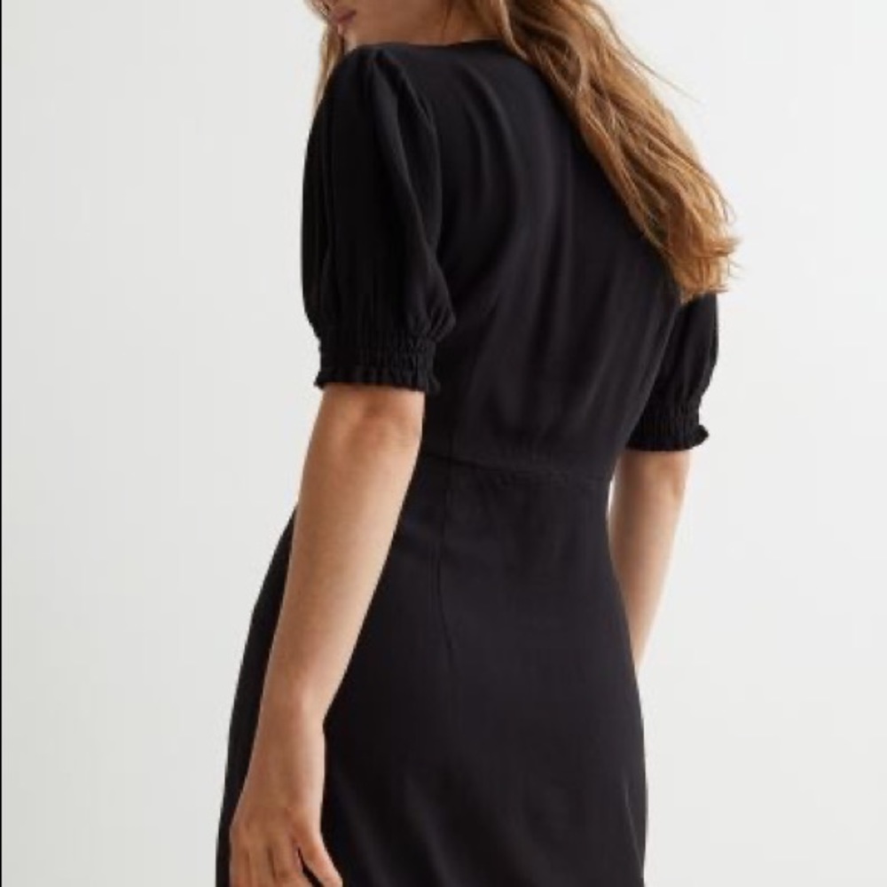 H&M Black Puffy Sleeves Dress XS. Never worn - excellent condition. - Picture 2 of 5